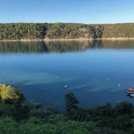 Dragica-prizemlje * Kampor